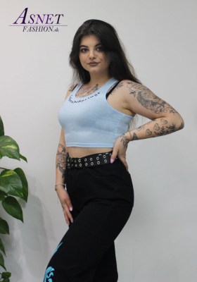 Dámsky tielkový bledo modrý crop top 1092