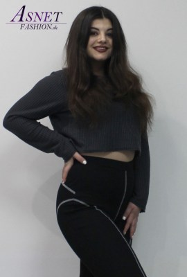 Dámsky šedý široký a vlnitý crop top 728