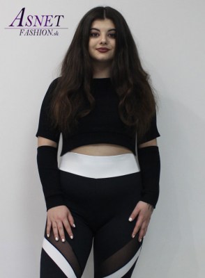 Dámsky čierny mikinový crop top 829